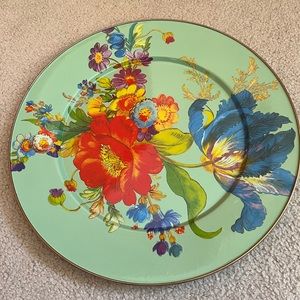 McKenzie child platter 16” in diameter flower market design